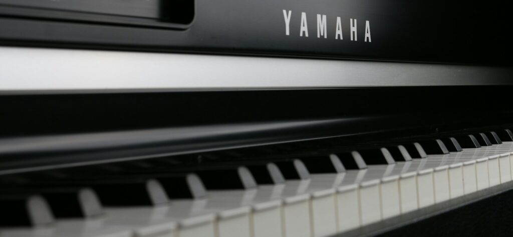 close up photography of black Yamaha piano